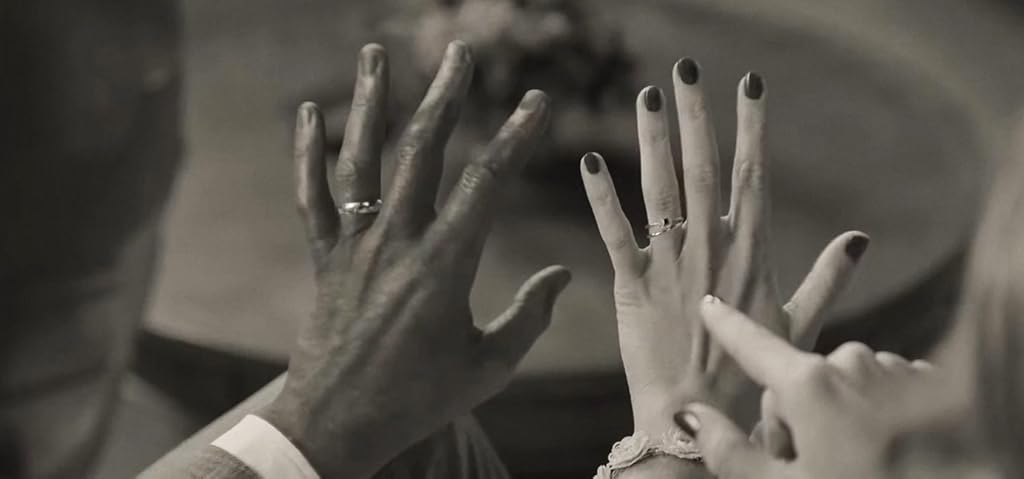 1756889234277009.jpg MV5BNjIzZTkzODYtMGE5ZC00M2JlLTk3ZTktN2VjMzlhYzA4ZmE2XkEyXkFqcGc@._V1_FMjpg_UX1024_.jpg