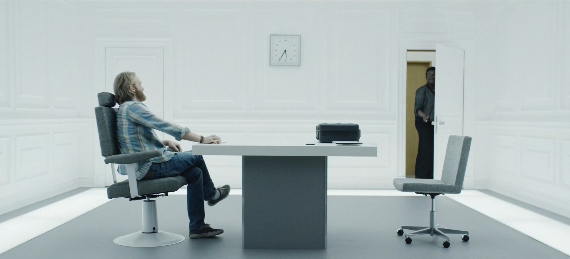 1757653785180007.jpg fea27a5876f8703b4f4aea66d426fffc749aca45.jpg